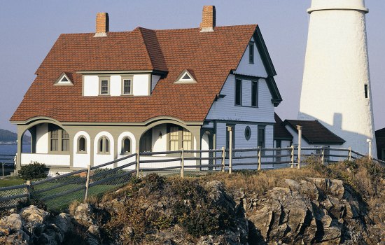 HT-LighthouseRed.jpg