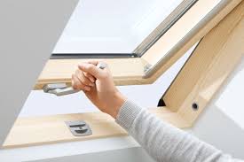 Velux - Tetőablak FK06 GZL 1051 B - 66x118 cm